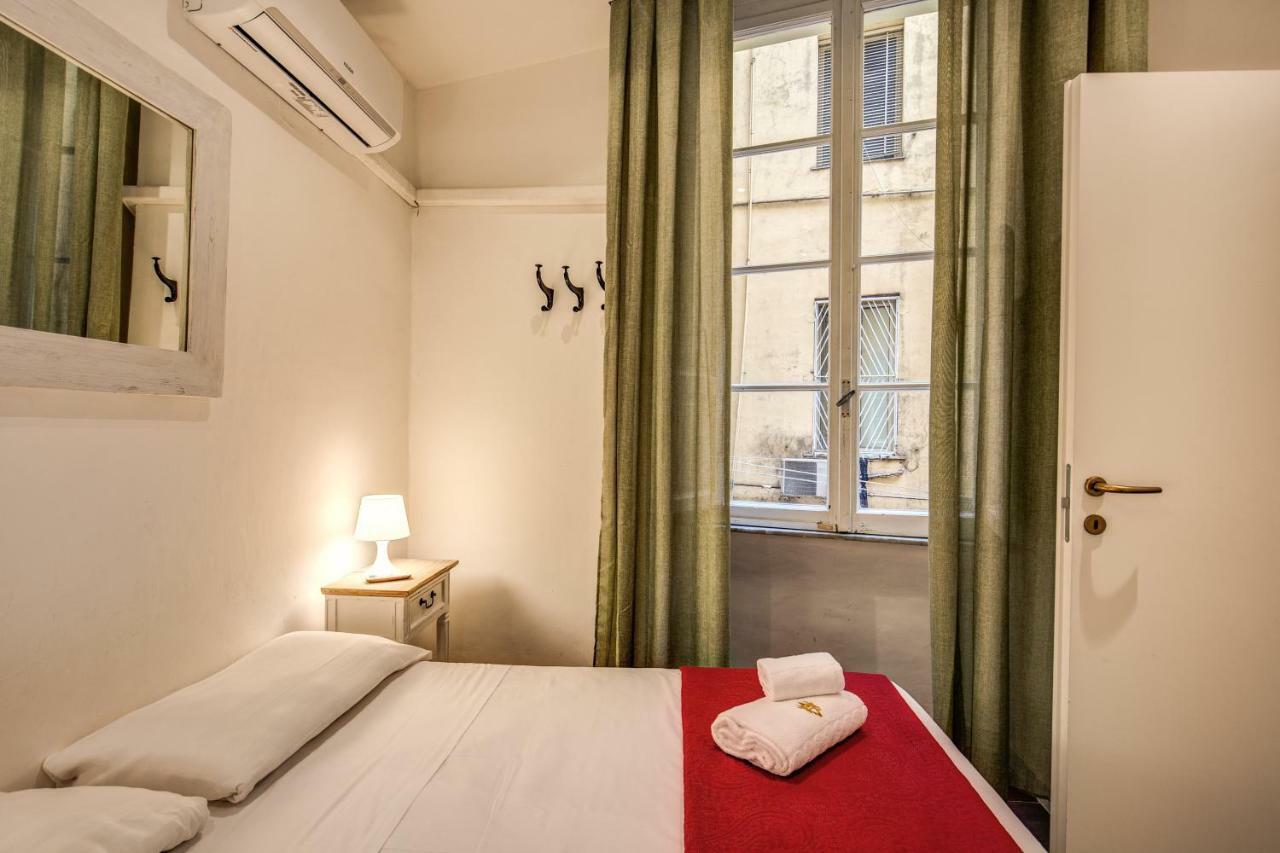 Guest House O Affittacamere La Civetta Di Trastevere B Roma Eksteriør bilde