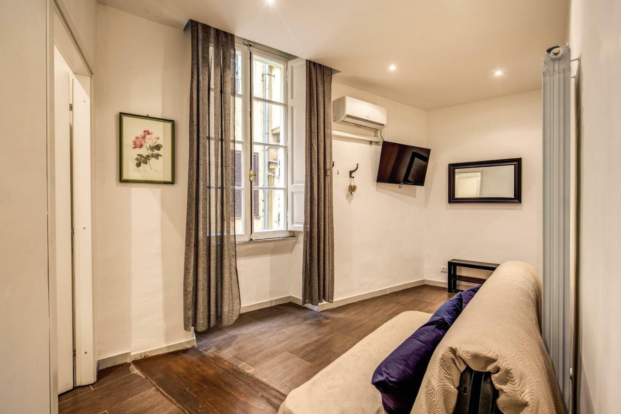 Guest House O Affittacamere La Civetta Di Trastevere B Roma Eksteriør bilde